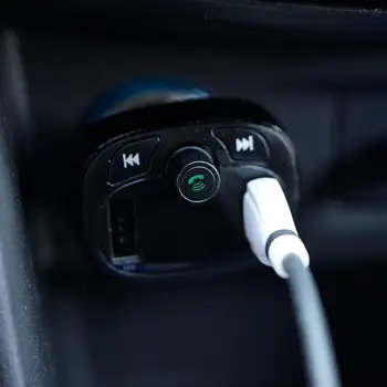 FM Raidītājs Brīvroku Bluetooth Automašīnas Komplekts ar MP3 Atskaņotāju Ar 3.4 Dual USB Automašīnas Lādētājs FM Modulators Transmiter