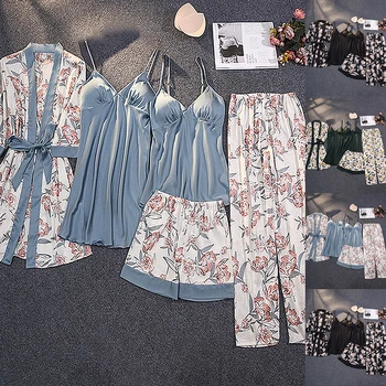 Ir 2021. Pavasara Rudens Sieviešu Zīda Pidžamas Komplekti Ar Krūšu Spilventiņi Ziedu Drukāt Pijama Sleepwear 4 Gabali Spageti Siksnas Satīna Pidžamas