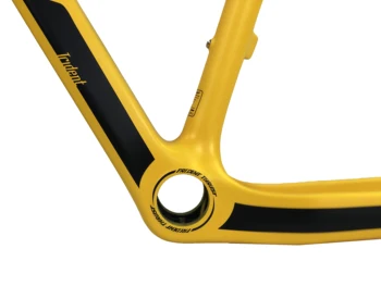 Ir 2021. T1000 VILCES JAUNO Dzelteno 29er PALIELINĀT velosipēdu oglekļa šķiedras rāmis Apakšā Leņķis：BSA&BB30&PF30 MTB rāmja velosipēdu piederumi