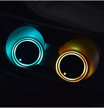2 Gab 7 Krāsas, Auto LED Tases Turētājs, Vieglo Auto Paklāji Paliktņi Pudeli Atmosfēru Gaismas Zvaigznājā Apgaismojums LED Kausa Turētāja Spilventiņi