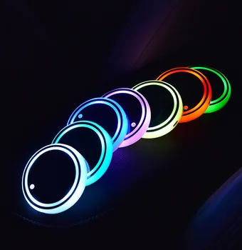 2 Gab 7 Krāsas, Auto LED Tases Turētājs, Vieglo Auto Paklāji Paliktņi Pudeli Atmosfēru Gaismas Zvaigznājā Apgaismojums LED Kausa Turētāja Spilventiņi
